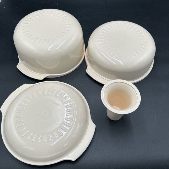 Tupperware Microwave Stack Cooker 3 pc Nesting 2193A 2294A 2210A Almond 1 3/4qt - Picture 4 of 4